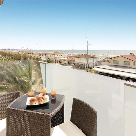 Apartamento Sul Mare Lido di Camaiore Exterior foto